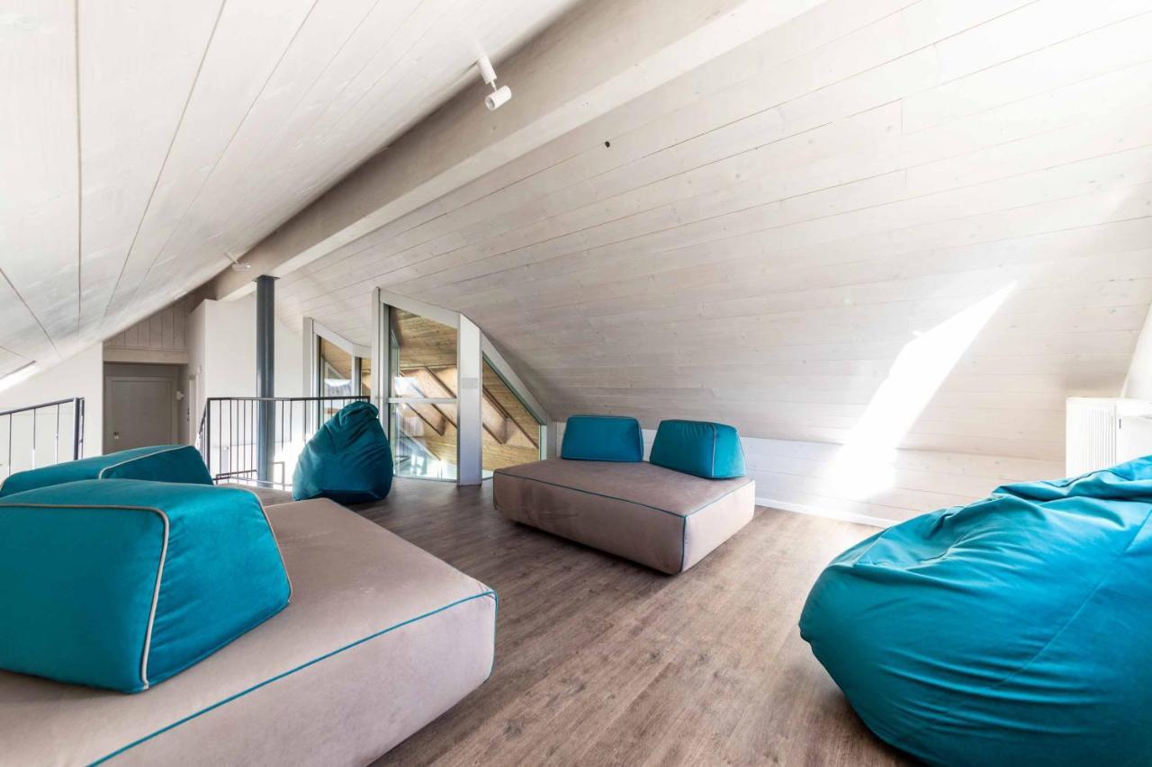 Stay Cooper L Guesthouse Zum Loewen Merano Exterior photo